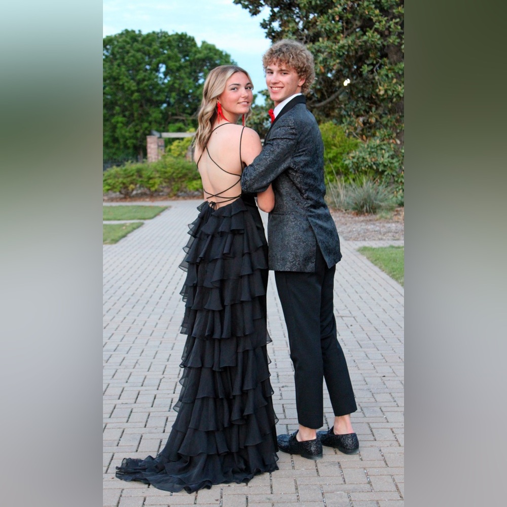 Sherri Hill. Size 2. Worn 2 hours.